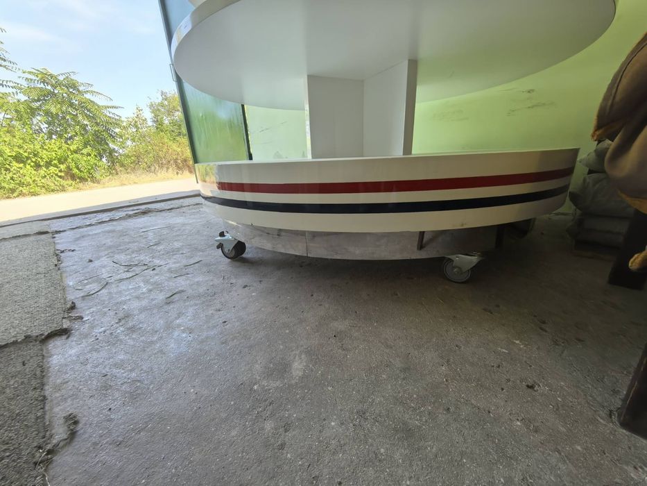 Етажерка/Стелаж подходящ за Аптека.