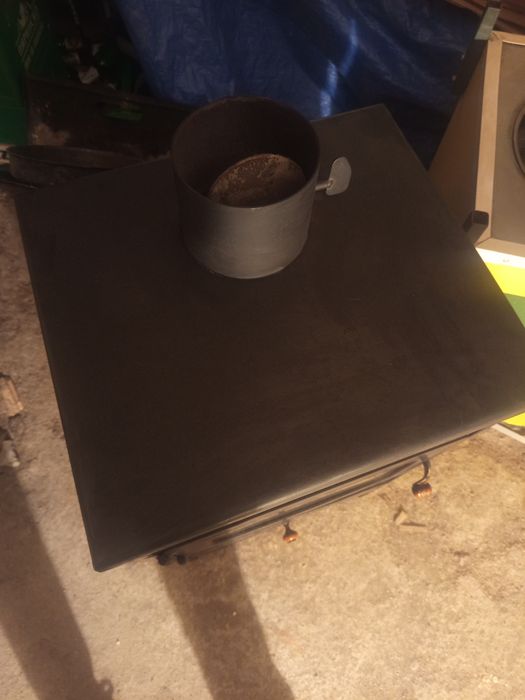 Продавам камина на дърва