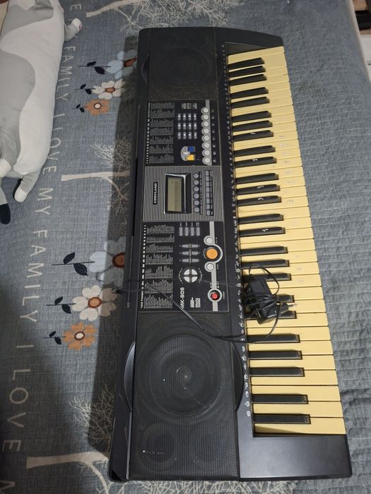 Синтезатор Cortland