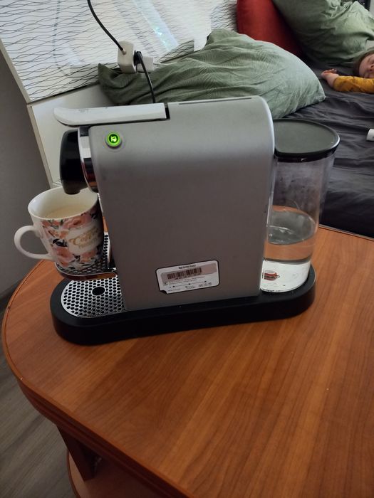 Vând expresor cafea nou nouț