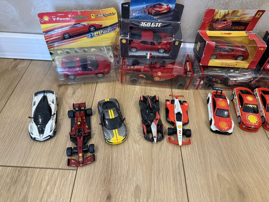 Колекция колички Ферари/Ferrari Shell