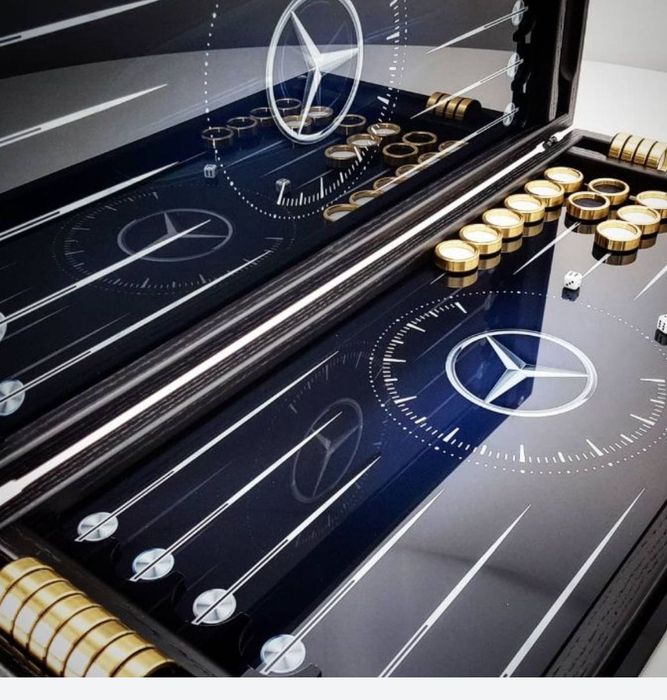 Табла ръчна работа