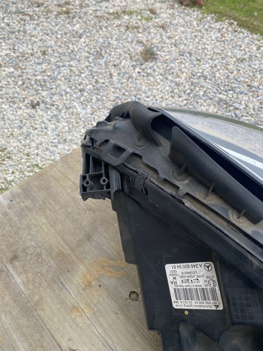 Фар десен - Mercedes B class W246,W242