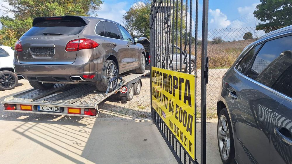 Porsche Cayenne 3.0 TDI , CRC motor 245 к.с. , автомат,5 броя на части