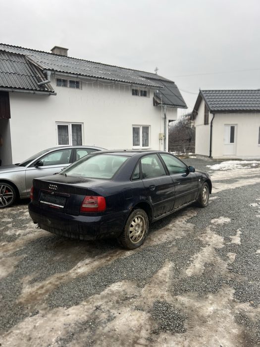 Vând audi  a4 1.9 tdi