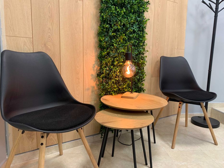 Трапезни столове 2бр черен/дъб