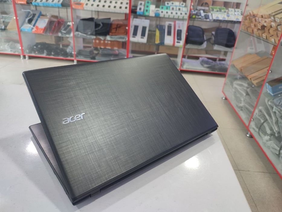 Acer Aspire E5-576