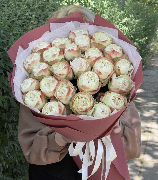 Цветы Алматы Доставка! Букеты, Розы