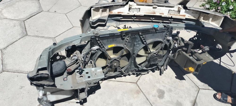 Запчастьи на камри 25