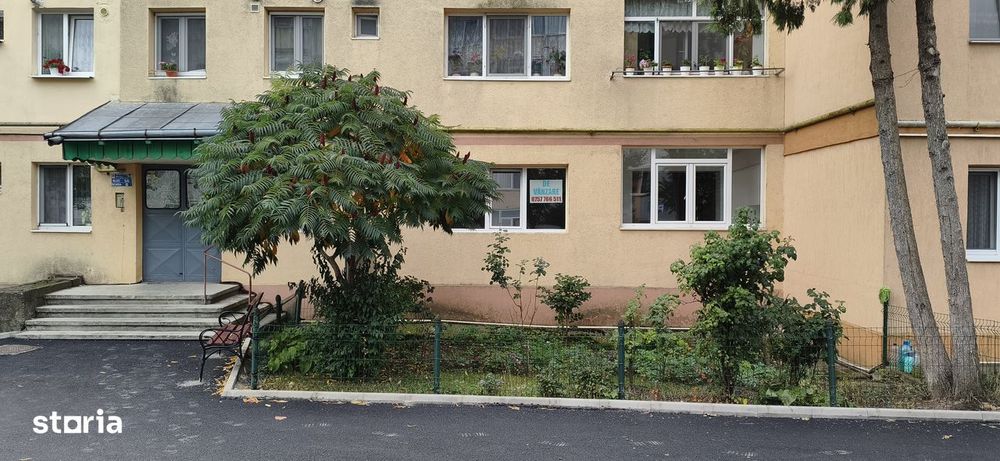 Vand/Schimb Apartament 2 Cam. Parter Central Cabinet/Spatiu Comer. !!!