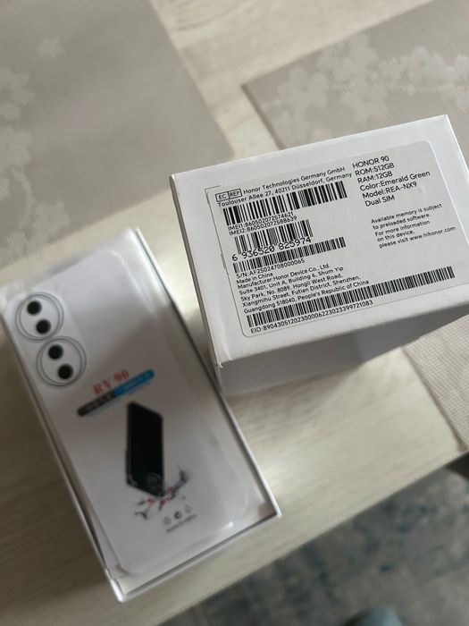 HONOR 90 Зелен ..