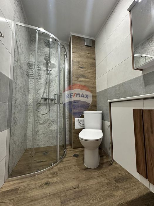 Дава се под наем Двустаен апартамент в Варна, Аспарухово - 65 кв.м за 408 € - Снимка #2