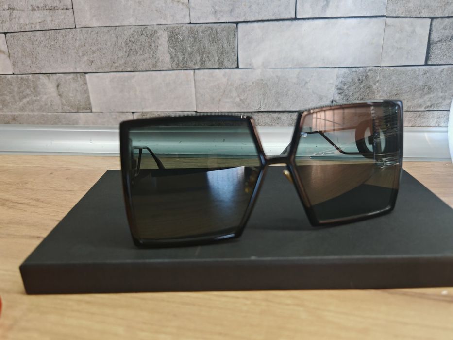 Dior Black 8071I 30 Montaigne Square