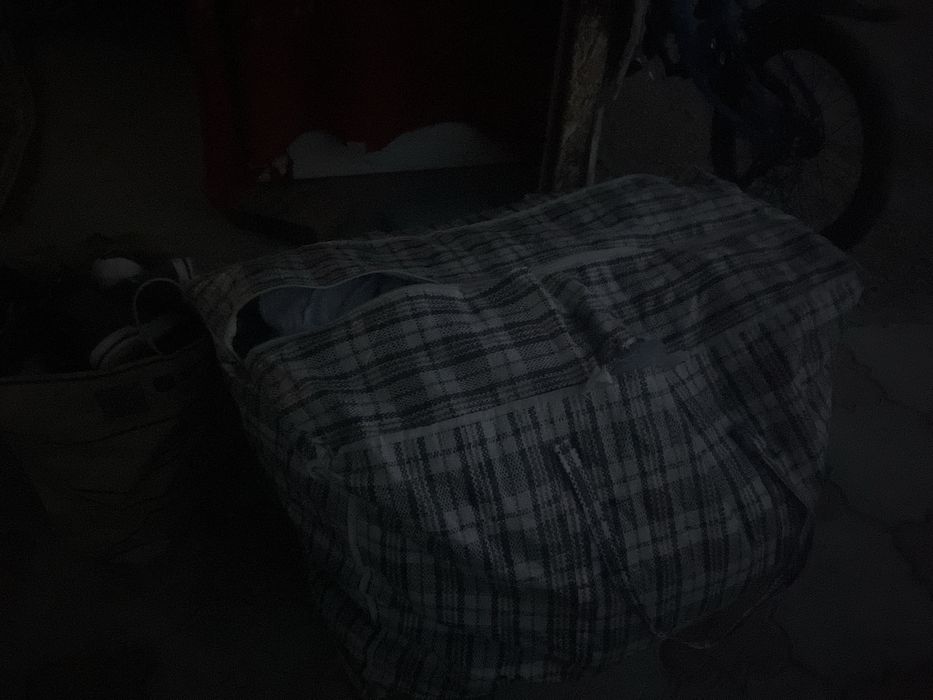 Детский вешщий отдам даром