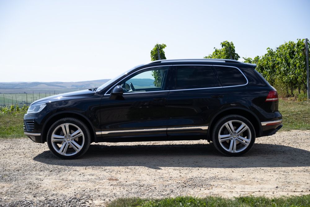 VOLKSWAGEN Touareg 2017 — imagine 3