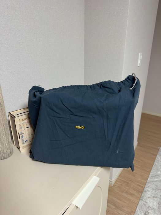 Сумка fendi серая