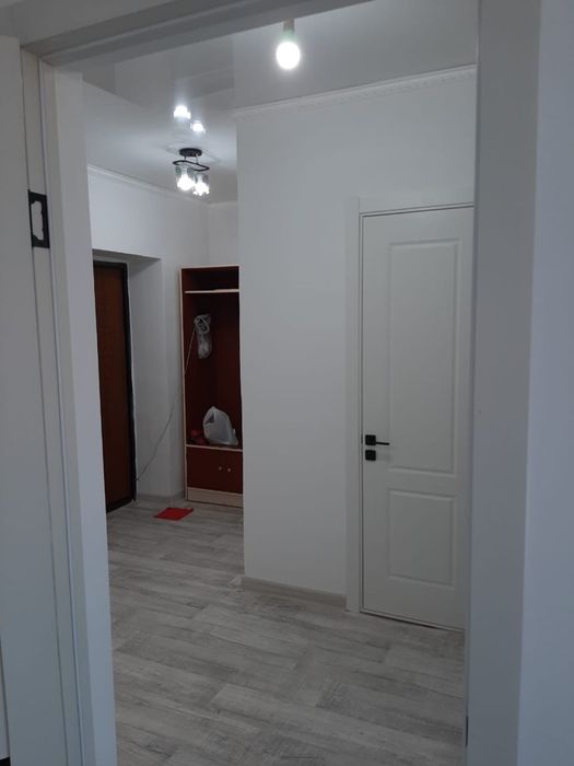 продам 2 комнатную квартиру!!!