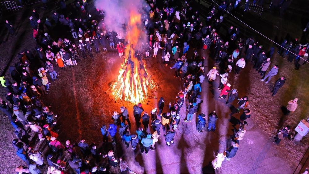 Фото и Видео заснемане на Сватби ,Абитуриентски балове и събития