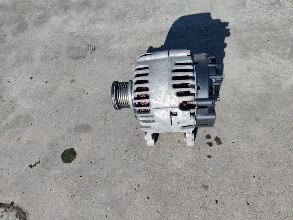 Alternator motor 2.0 CAG Seat Exeo Audi A3 A4 A5 Vw Skoda 06F903023P