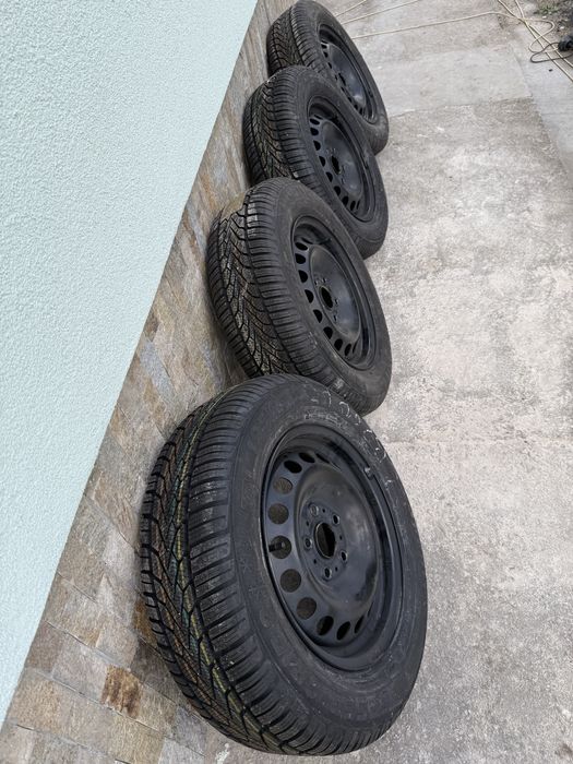 Зимни гуми с джанти Semperit 195/65/R15