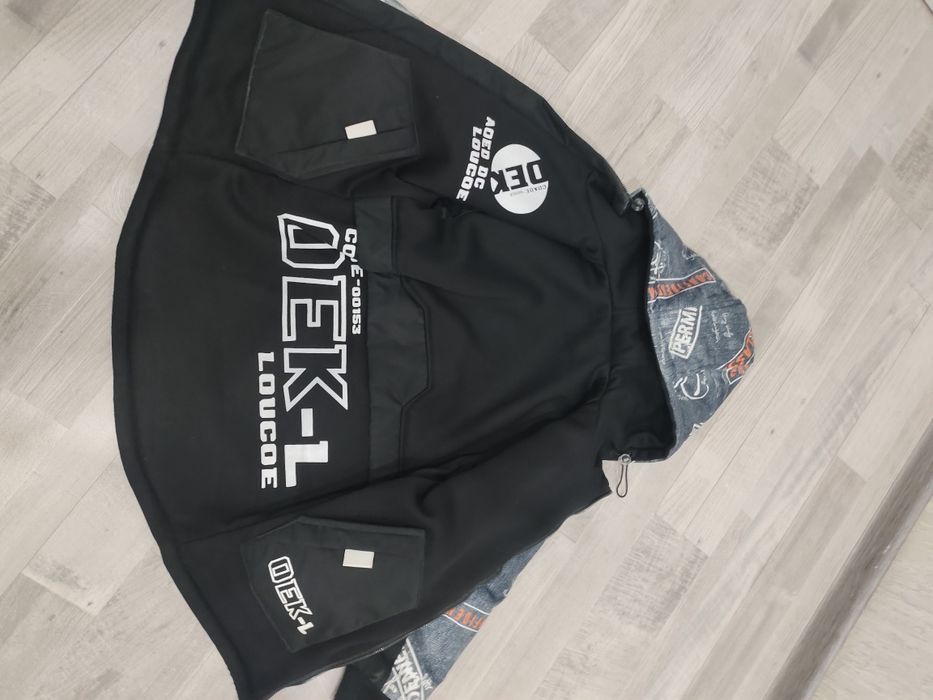 Продам куртку на мальчика