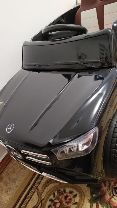 Продам детский электромобиль