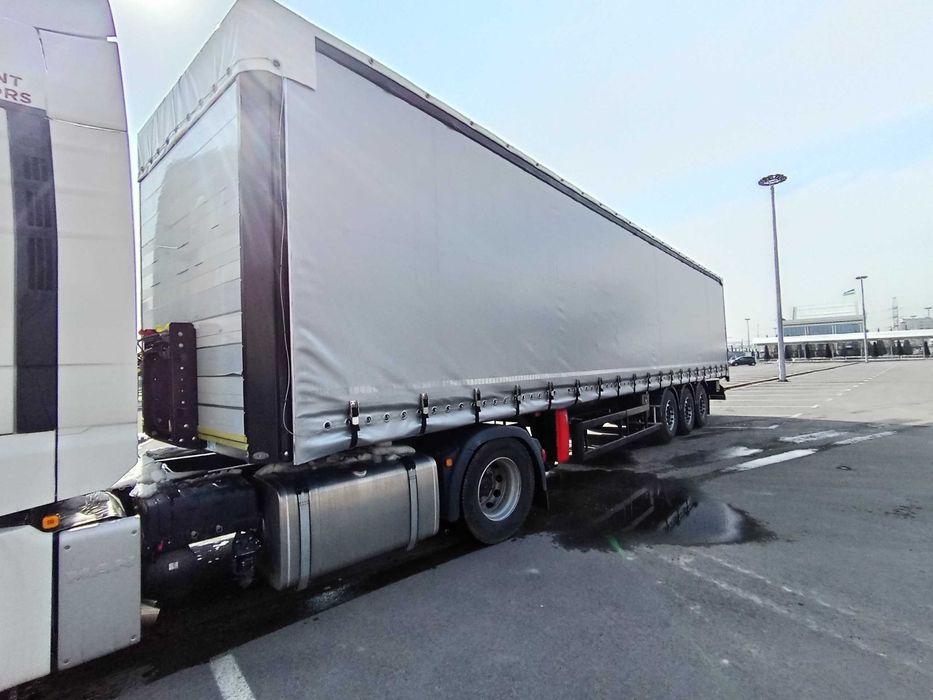 Полуприцеп шторный бортовой Vazin  /Iran/