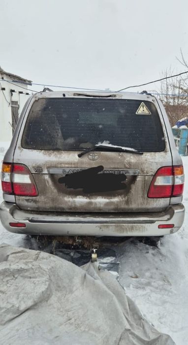 Продам машину Ланкрузер