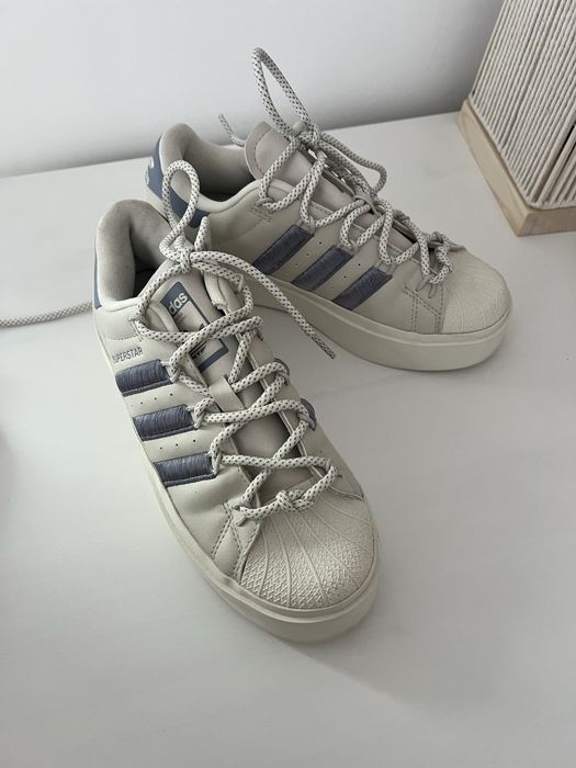 Adidas Superstar