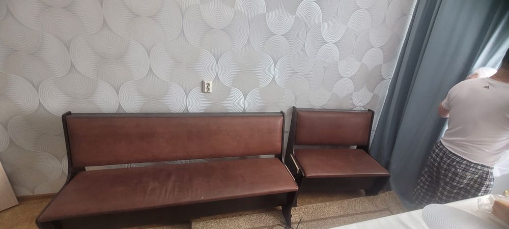 Продам уголок для кухни