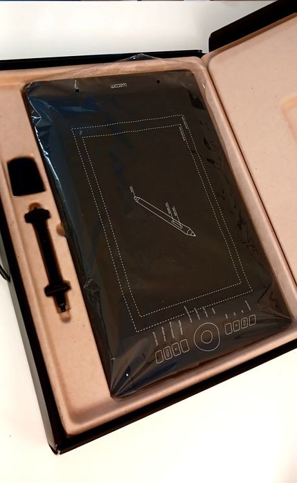 Wacom intuos pro L