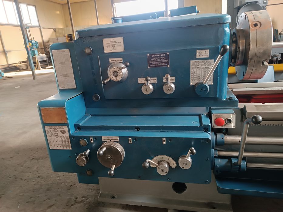 Продается станок токарный 1М63(ДИП300)РМЦ3м