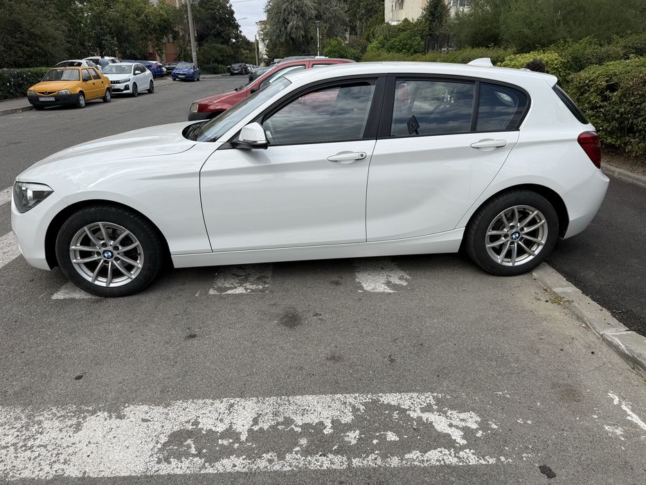 Vand BMW 114d manual avariat distributie/ambreiaj/volanta schimbate