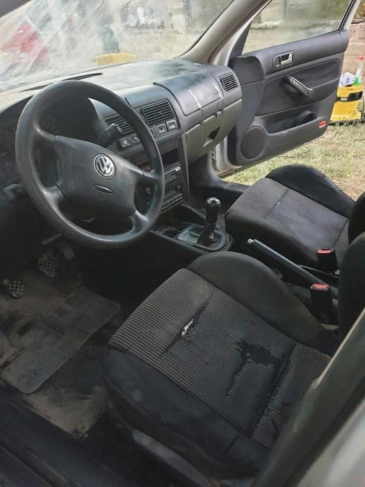 Продавам VW Golf 4 2000  Бензин GTI