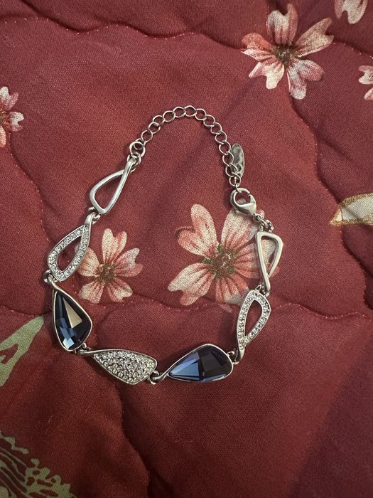 Гривна с кристали SWAROVSKI