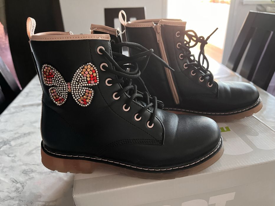 Детски боти 35 номер.