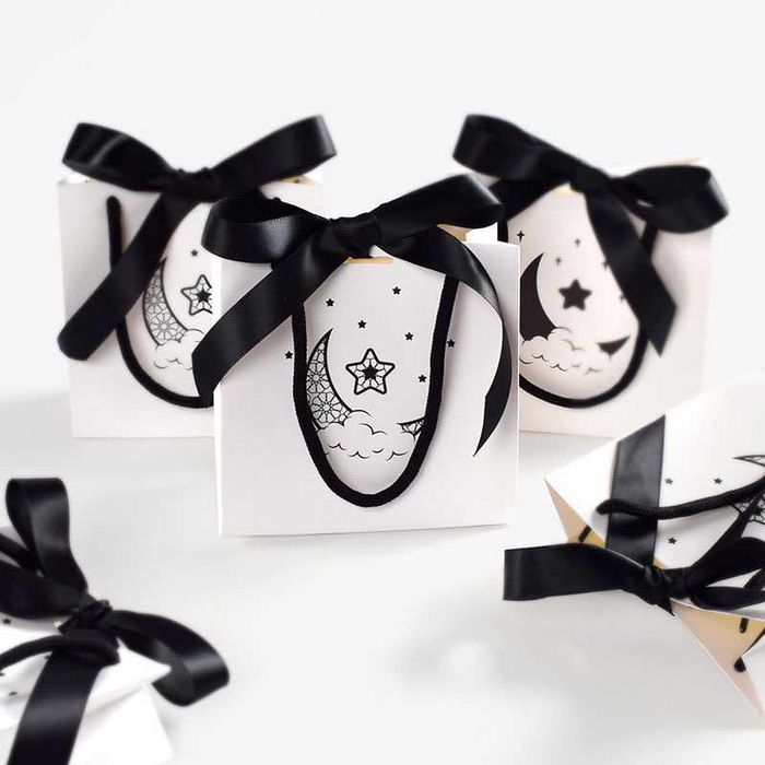 Рамазон ва Хайит совгалари учун пакетлар