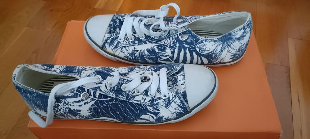 Дамски кецове Dunlop