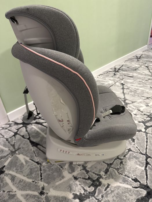 Scaun auto pt copii 0-3 ani