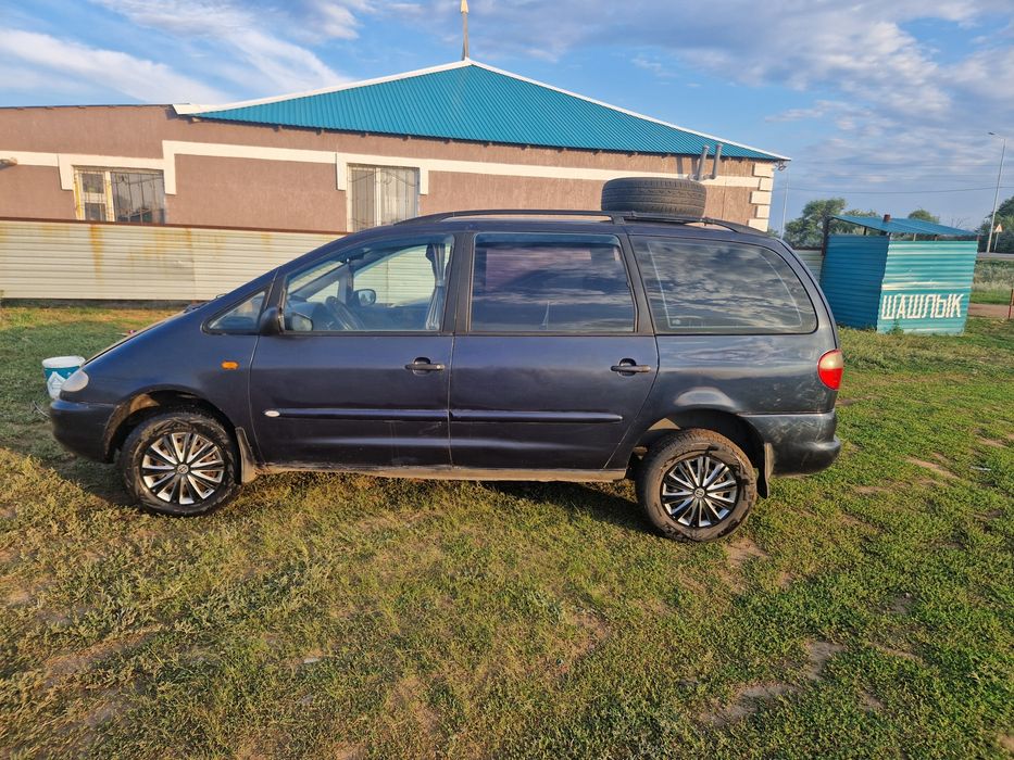 Ford  sharan 2.3