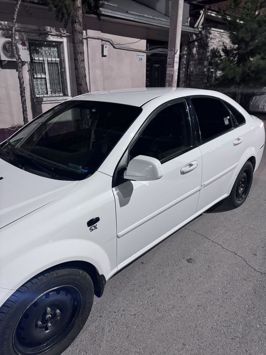 Chevrolet jentra 1,5 atmosferniy (stock) srochno sotiladi!!!