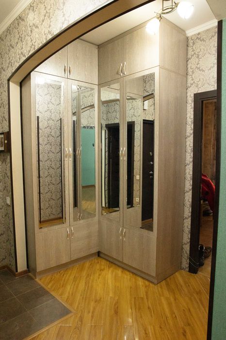 5/2/5, 100кв/м, 5 комнат от собственника.Юнусабад 15 квартал,отл ремон