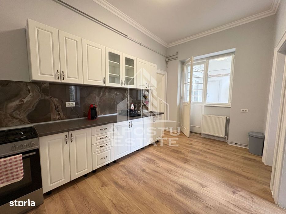 Apartament 3 camere, etaj 1,  renovat in Timisoara zona Balcescu.