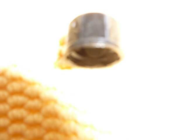 продавам козметични / медицински шишенца