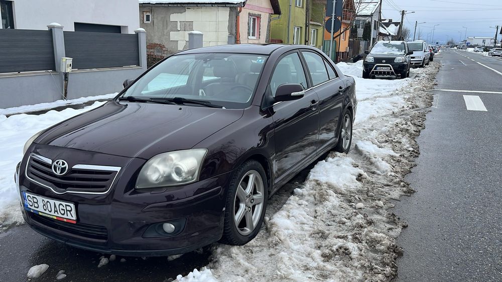 Vand toyota  avensis