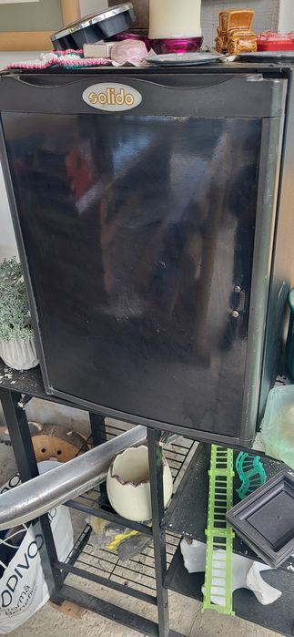 minifrigider (sau minibar) marca Solido