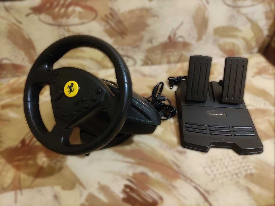 Руль с педалями Thrustmaster 360 Spider PC