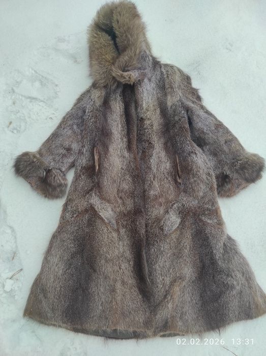 Шуба нутрия с капюшоном