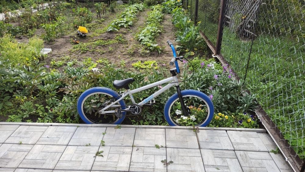 Продам BMX tech team Goof