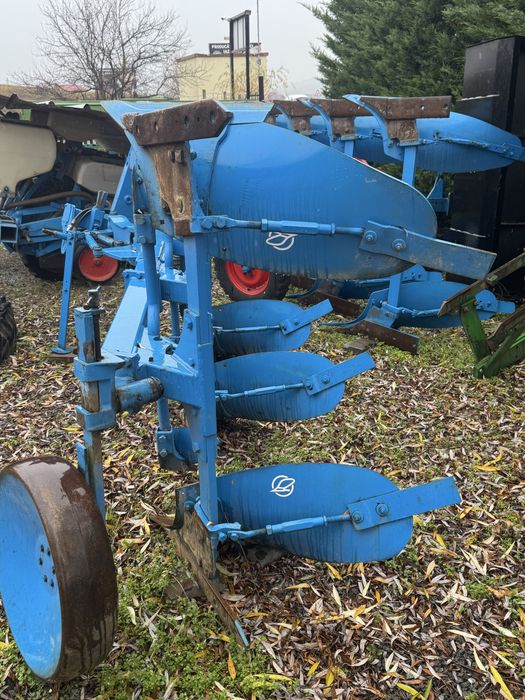 LEMKEN OPAL 110 plug